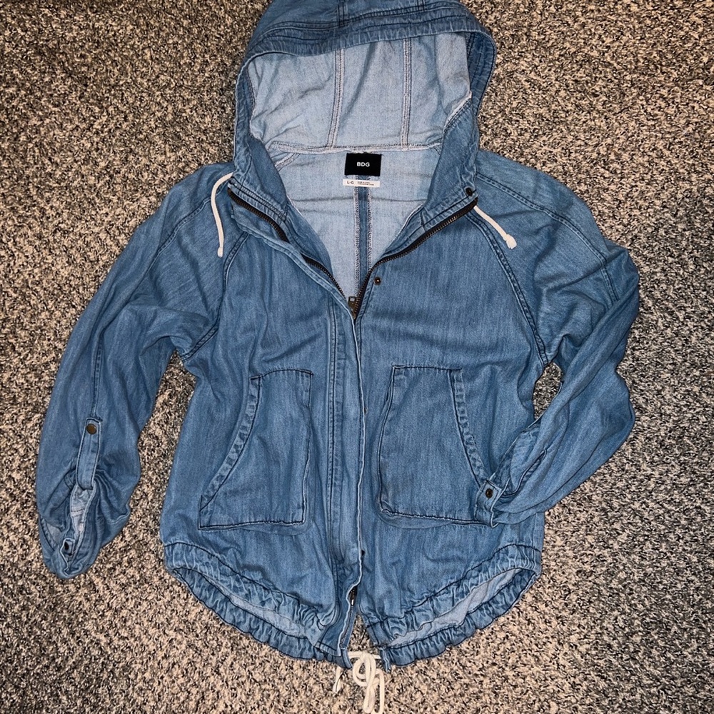 BDG lightweight denim jacket Size Large